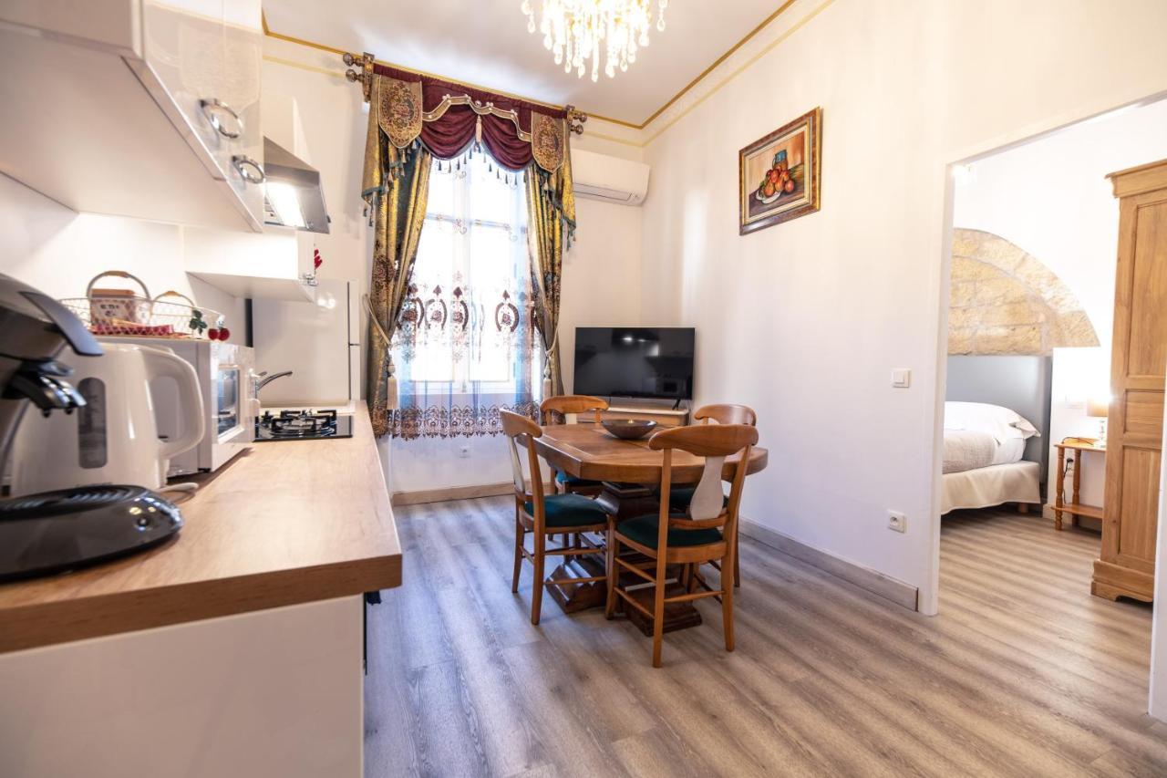 Studio Familial Maison De L'Eglise Du Couvent Нарбонна Экстерьер фото